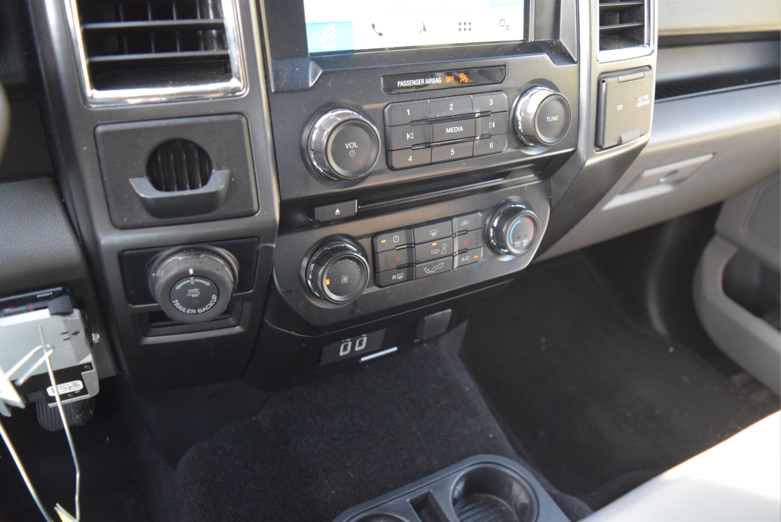 Certified 2017 Ford F150 XLT w/ Equipment Group 302A Luxury RWD image 16