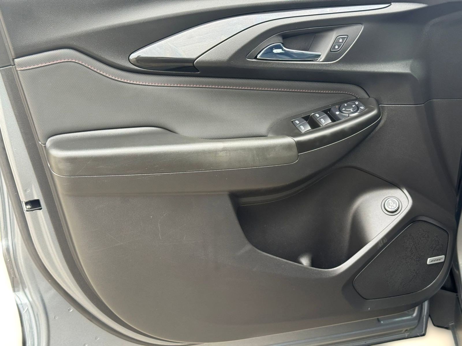 Used 2021 Chevrolet TrailBlazer RS w/ Sun and Liftgate Package image 12