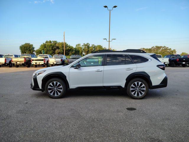 Used 2023 Subaru Outback Limited XT AWD/4WD image 5