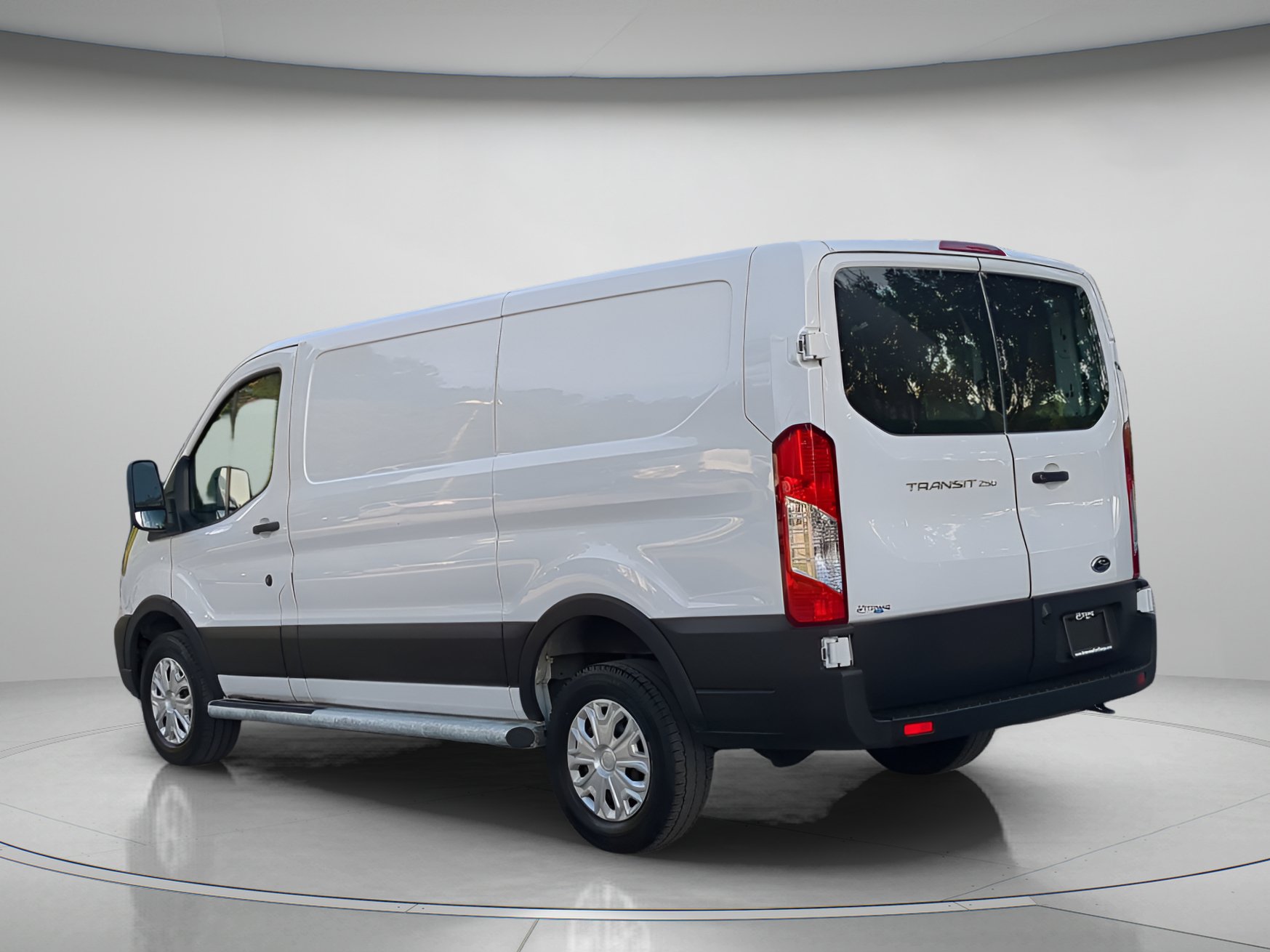 Certified 2025 Ford Transit 250 Low Roof w/ Exterior Upgrade Package RWD image 42