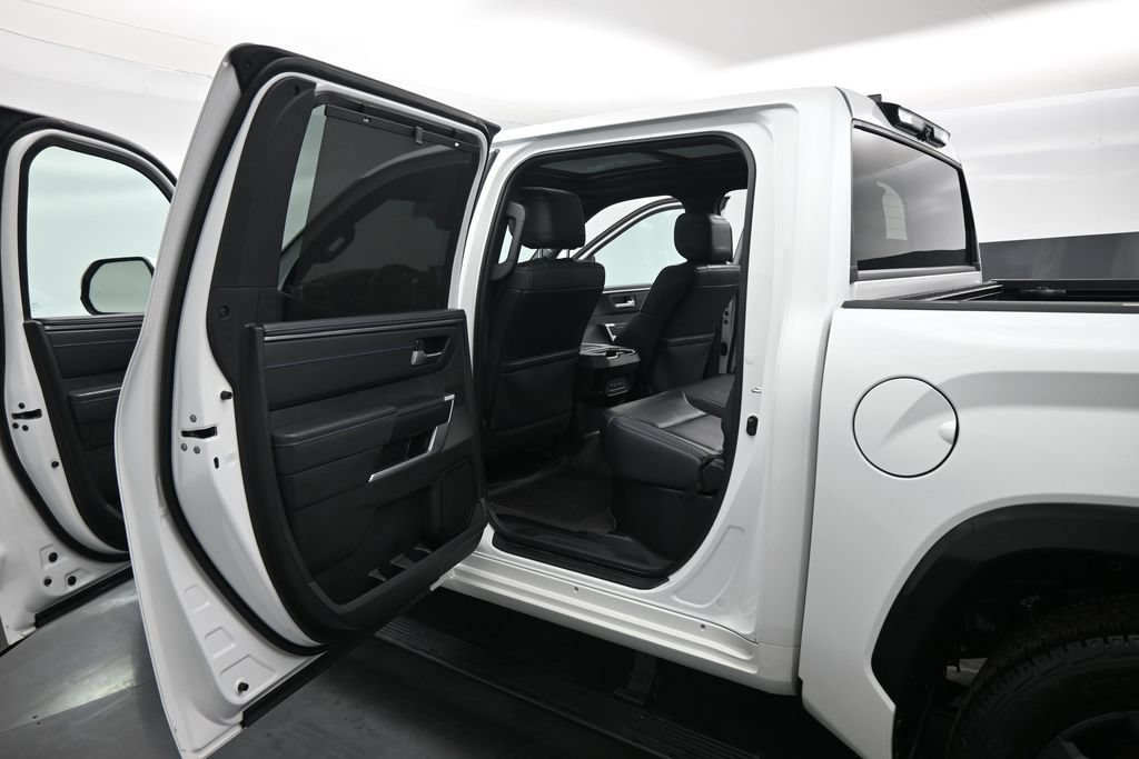 Used 2022 Toyota Tundra Platinum w/ Advanced Package RWD image 19