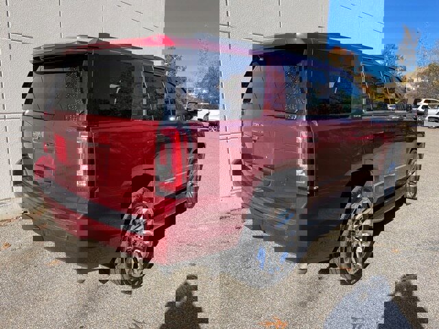 Used 2016 GMC Yukon SLT w/ Premium Edition image 7