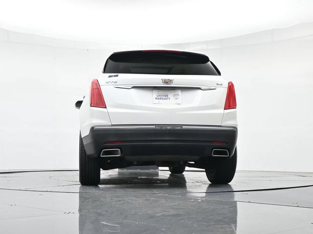 Used 2017 Cadillac XT5 Premium Luxury FWD image 46