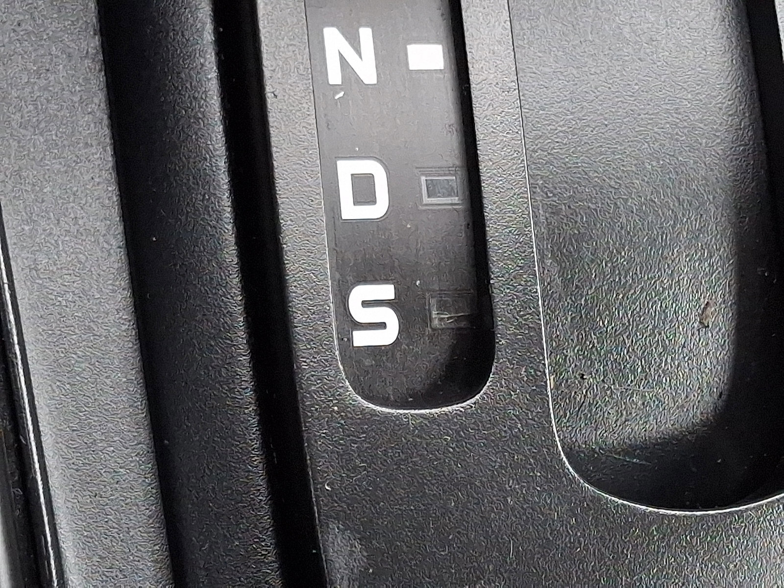 Certified 2018 Ford EcoSport S image 24