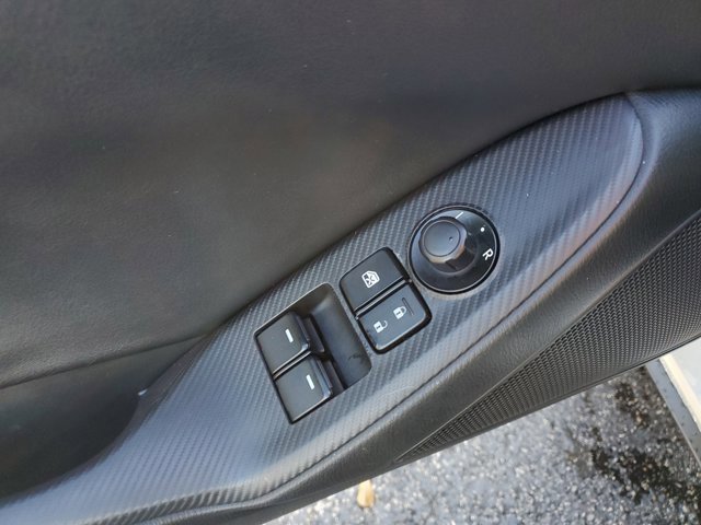 Used 2020 MAZDA MX-5 Miata RF Grand Touring image 13