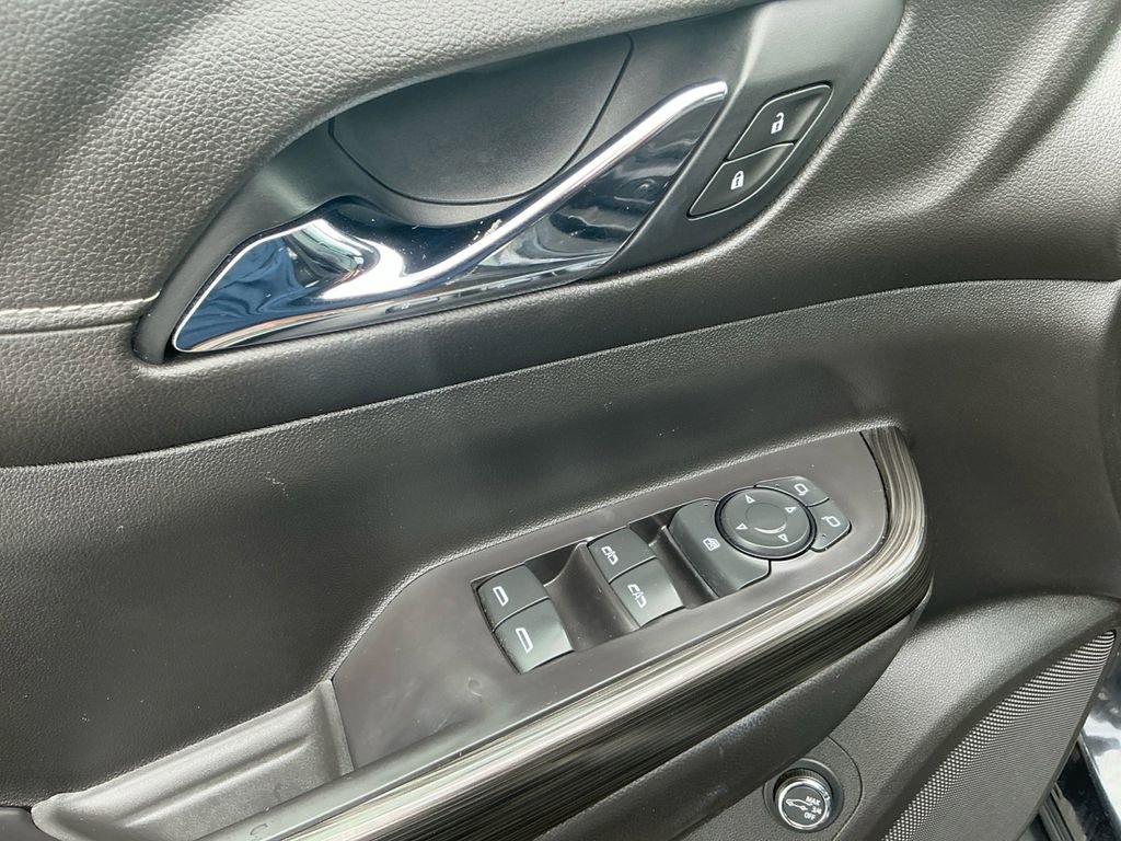 Used 2020 GMC Acadia SLT FWD image 16