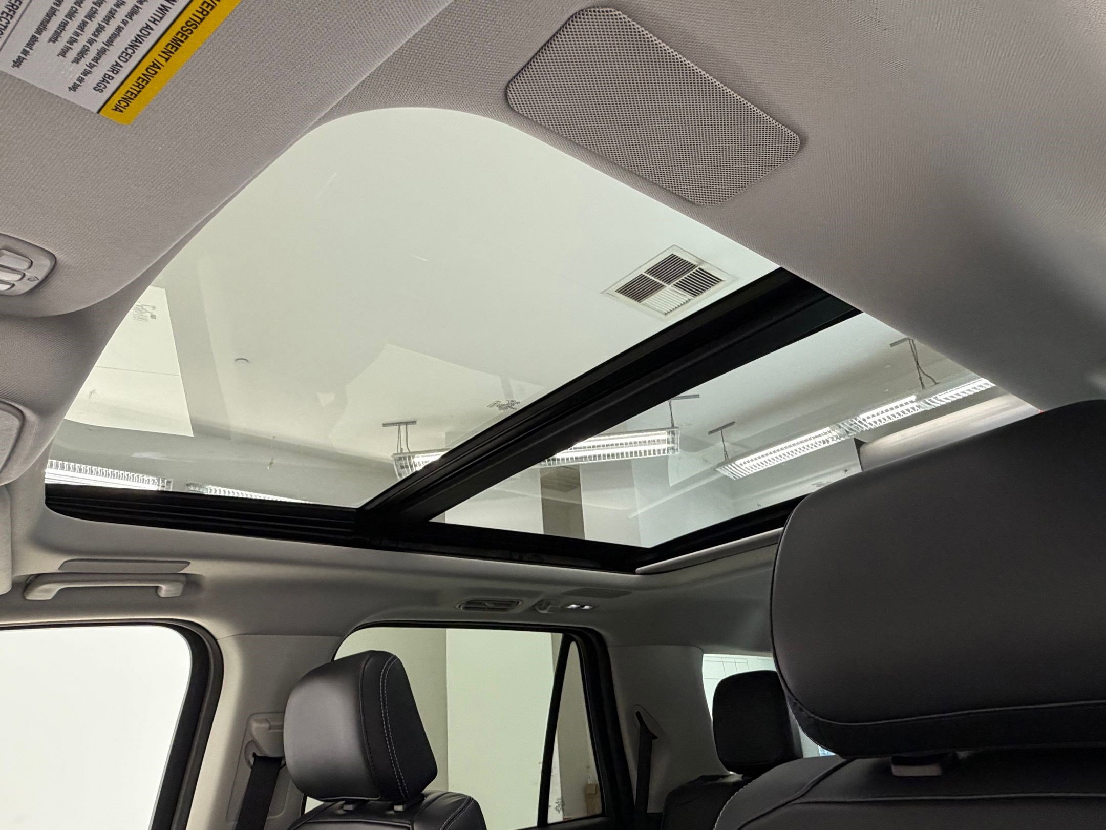 Certified 2025 Ford Expedition Platinum w/ Driver's Package image 18