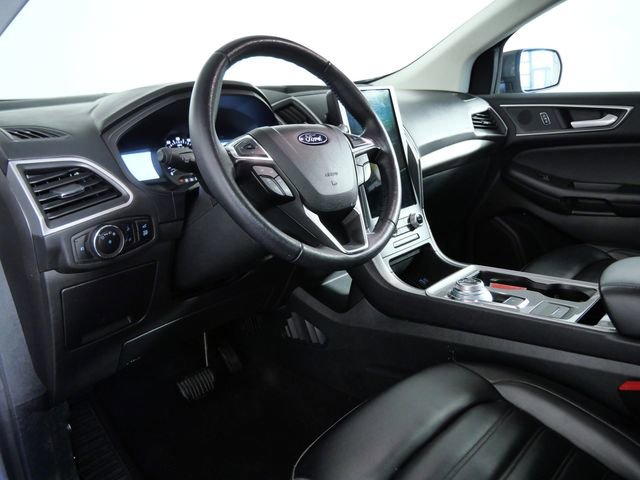 Certified 2024 Ford Edge SEL w/ Convenience Package AWD/4WD image 15