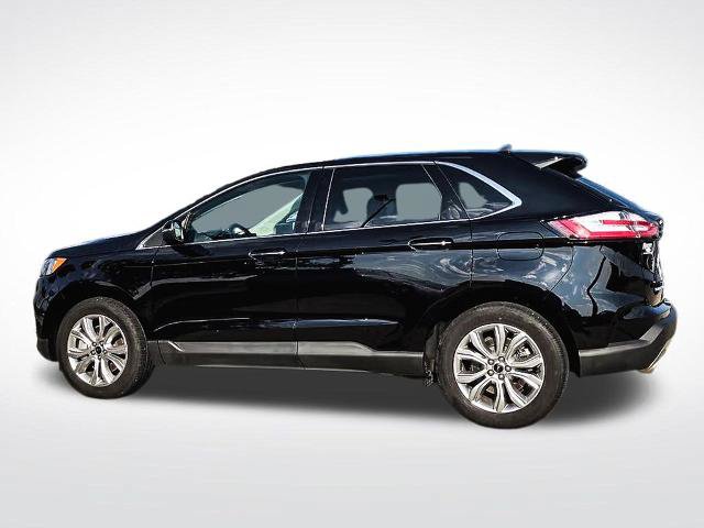 Certified 2024 Ford Edge Titanium AWD/4WD image 2