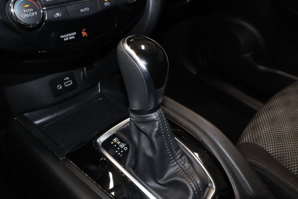 Used 2020 Nissan Rogue Sport SV w/ All-Weather Package image 31