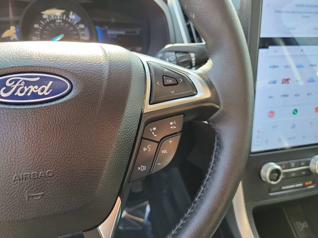Certified 2024 Ford Edge SEL w/ Convenience Package AWD/4WD image 17