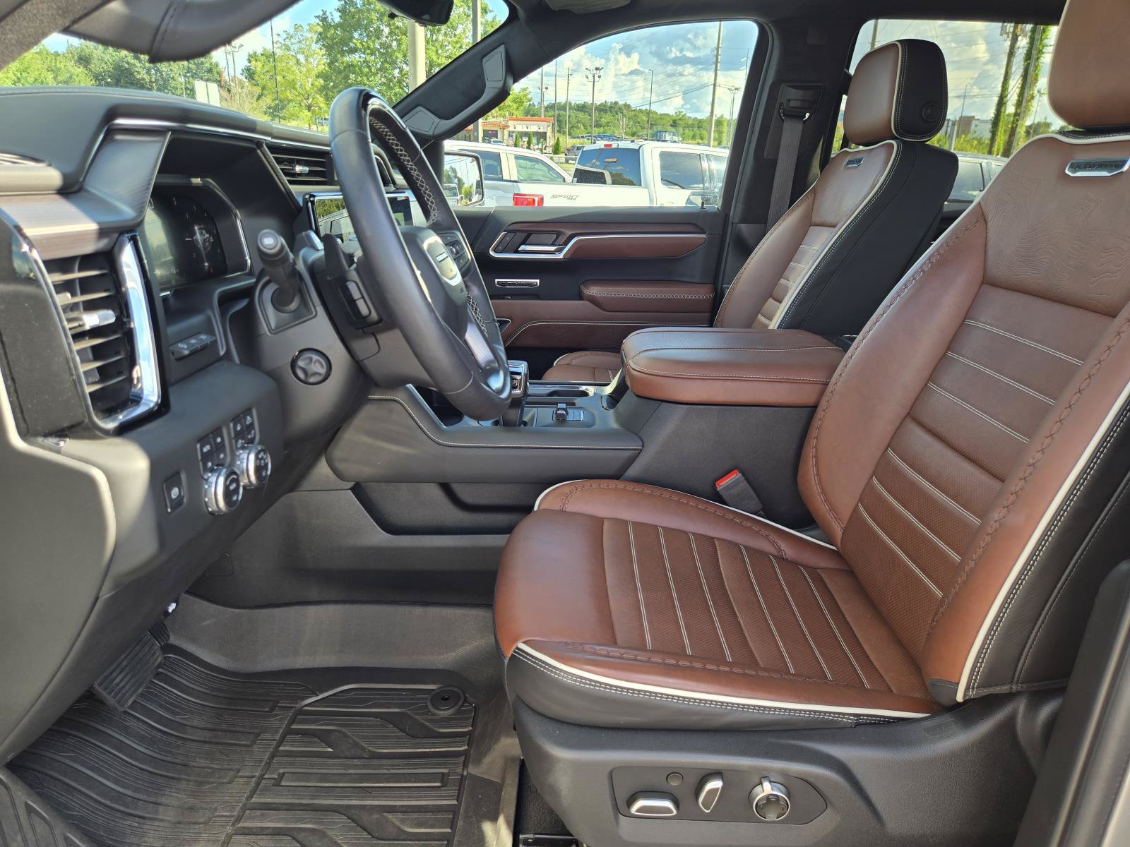 Used 2026 GMC Sierra 1500 Denali Ultimate AWD/4WD image 24