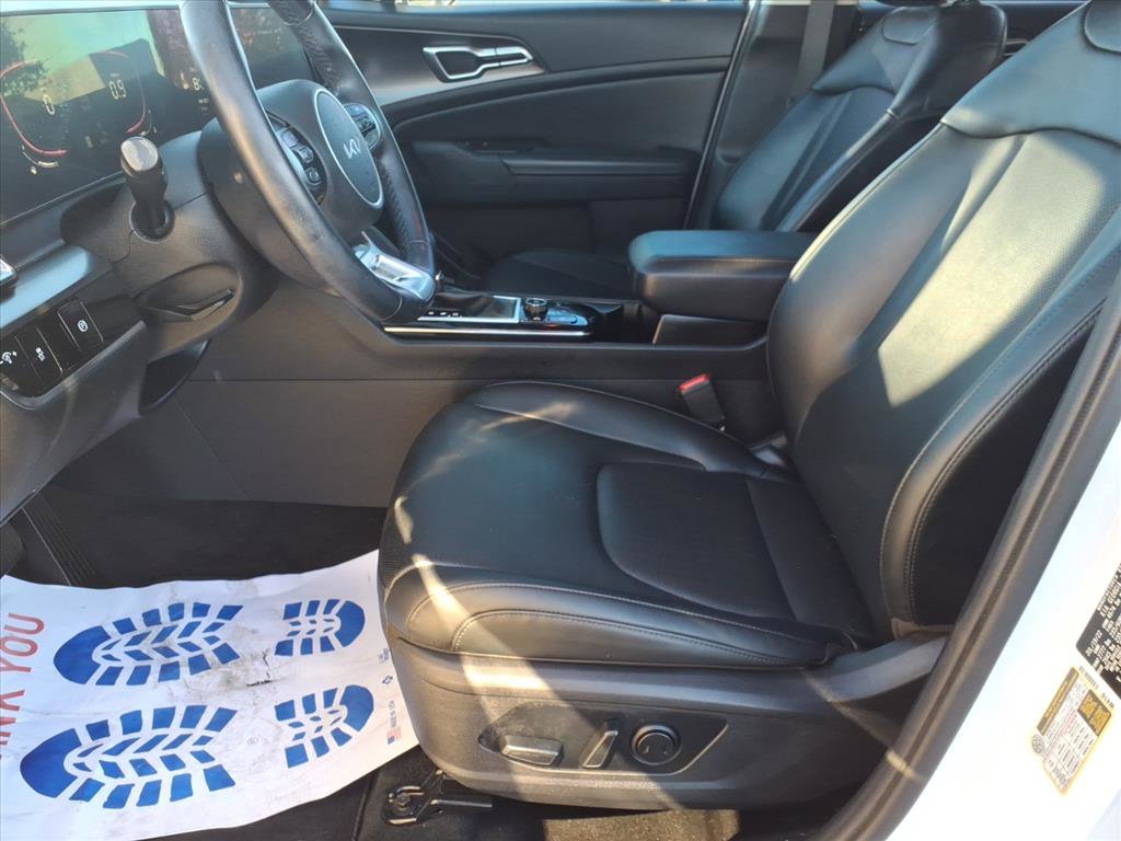 Used 2023 Kia Sportage EX image 22