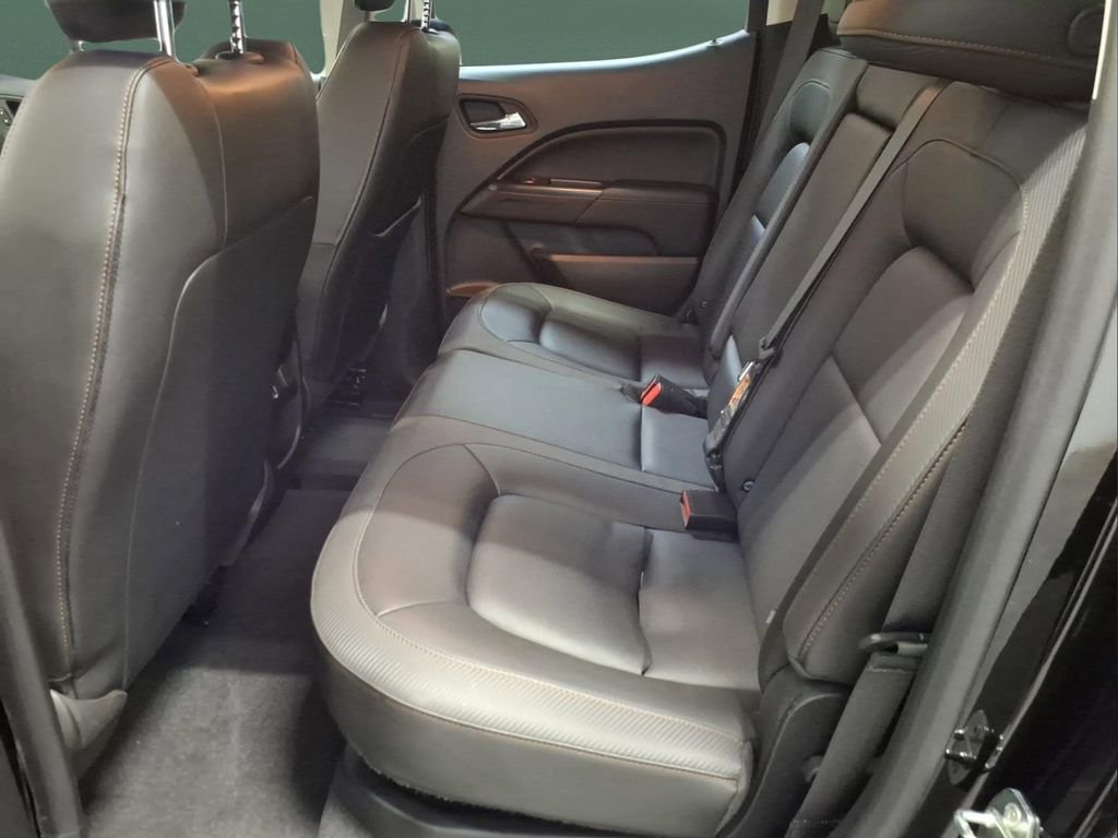 Used 2022 GMC Canyon AT4 w/ Driver Alert Package AWD/4WD image 12