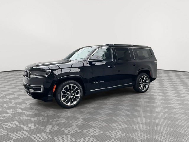 Used 2023 Jeep Wagoneer Series III w/ Premium Group I AWD/4WD image 40