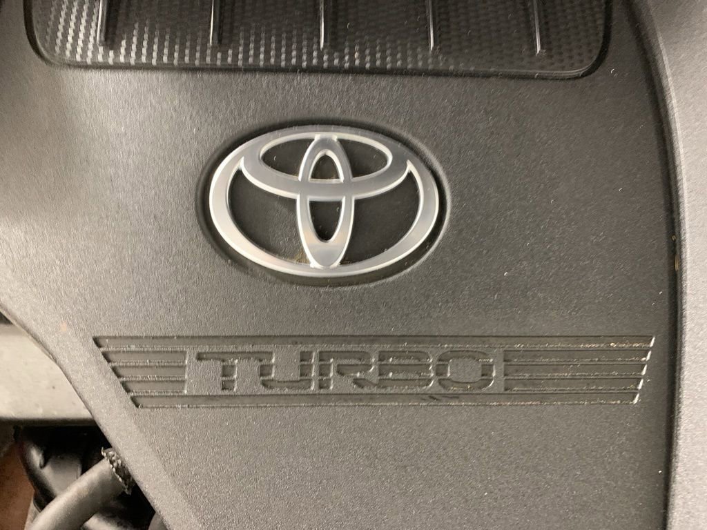 Used 2023 Toyota Highlander XLE AWD/4WD image 47