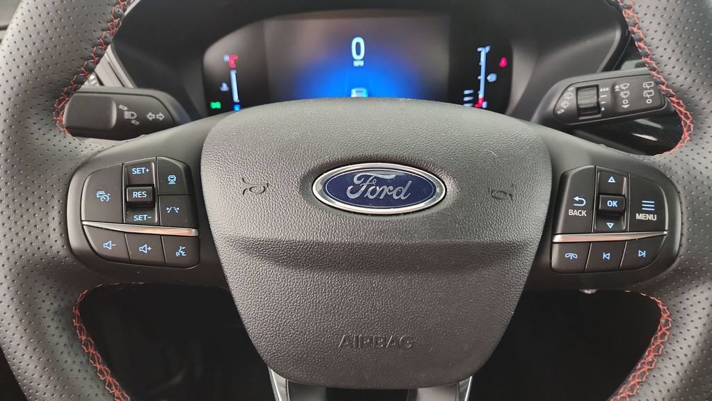 Certified 2024 Ford Escape ST-Line w/ Tech Pack #1 AWD/4WD image 13
