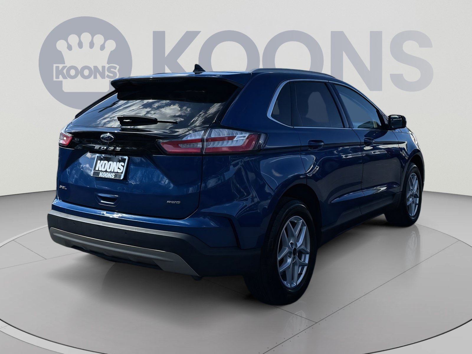 Certified 2024 Ford Edge SEL w/ Convenience Package AWD/4WD image 11