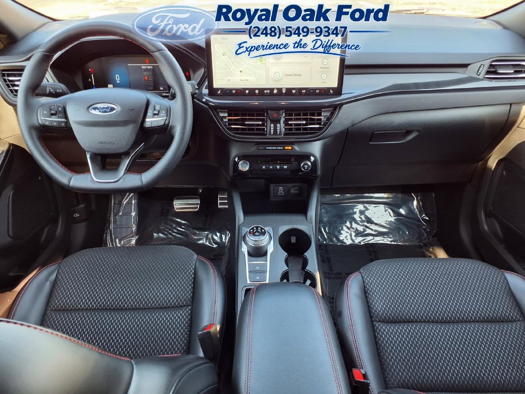 Certified 2024 Ford Escape ST-Line w/ Tech Pack #1 AWD/4WD image 13