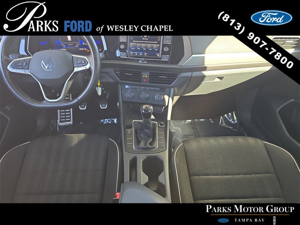 Used 2023 Volkswagen Jetta Sport image 10