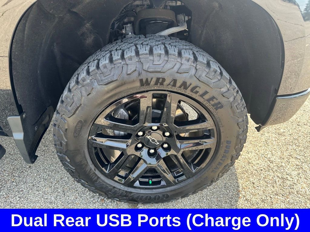 Used 2023 Chevrolet Silverado 1500 LT Trail Boss w/ Protection Package image 11