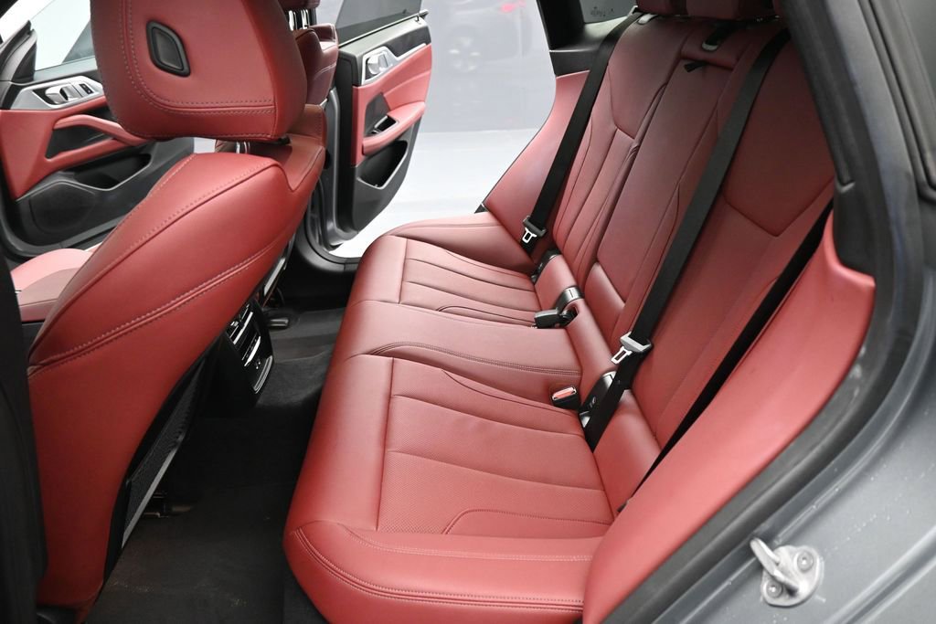 Used 2023 BMW i4 eDrive40 RWD image 19