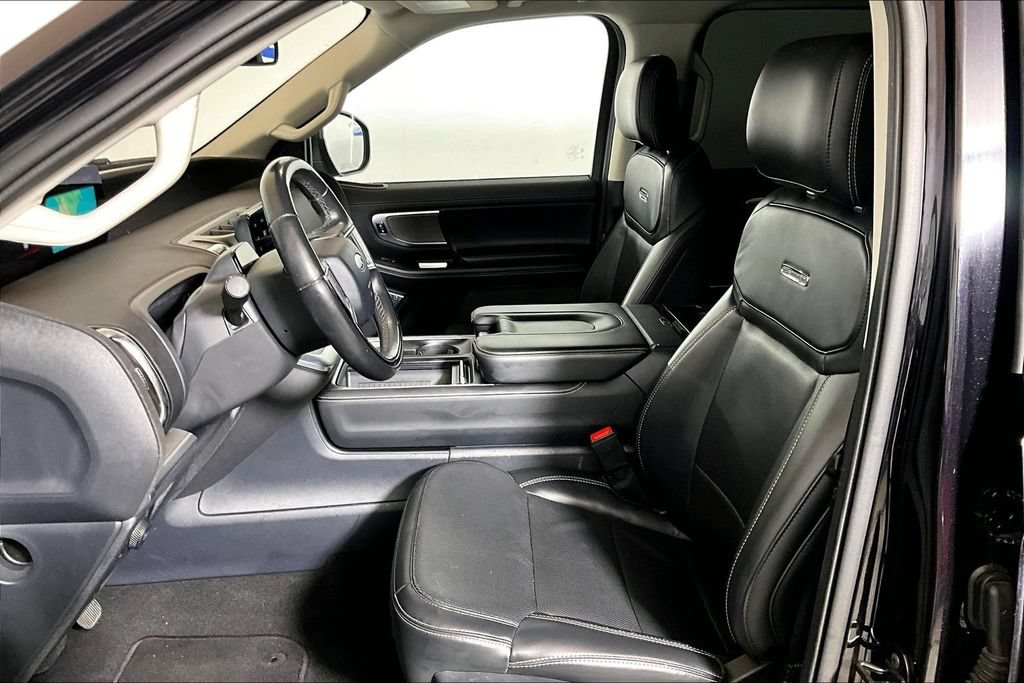 Certified 2025 Ford Expedition Platinum AWD/4WD image 20