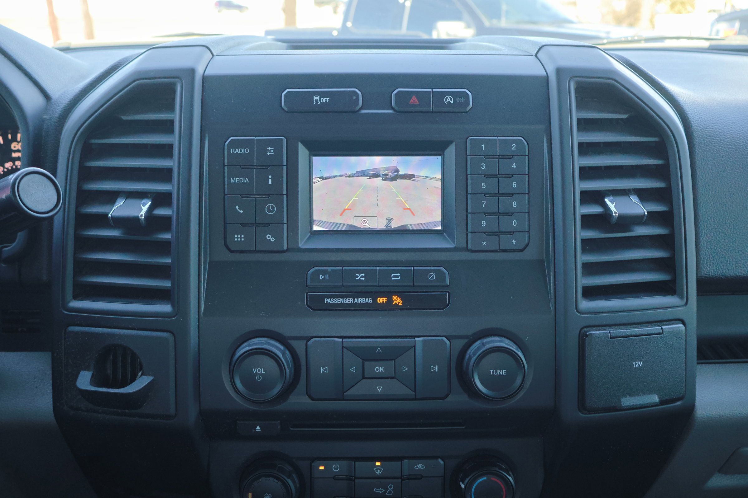 Certified 2018 Ford F150 XL w/ Equipment Group 101A Mid image 24