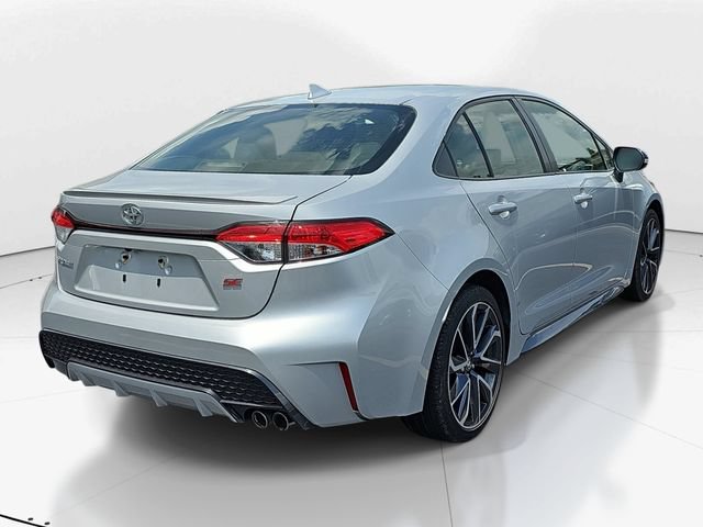 Used 2022 Toyota Corolla SE w/ Carpet Mat Package (TMS) FWD image 4