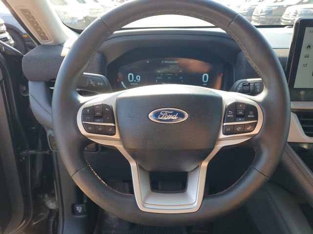 Certified 2025 Ford Explorer Active w/ Active Comfort Package image 17