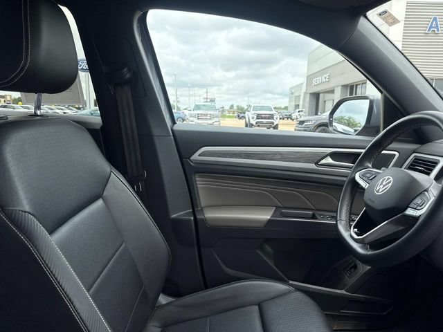 Used 2021 Volkswagen Atlas Cross Sport SE AWD/4WD image 15