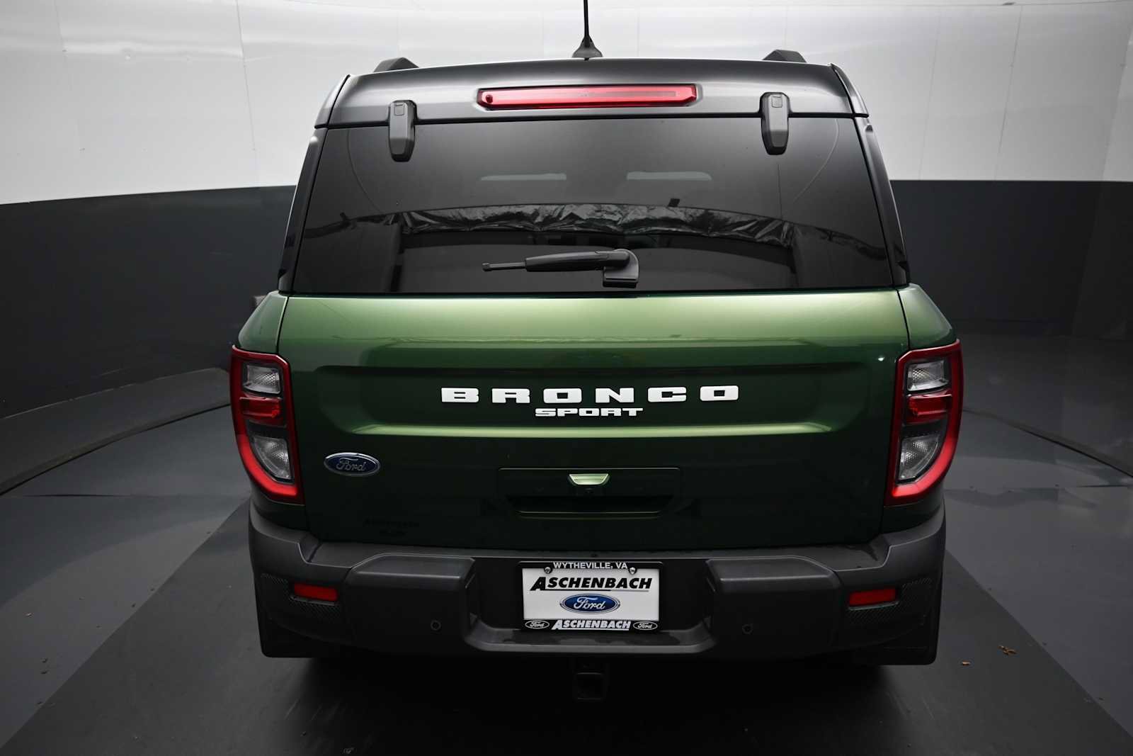 Certified 2025 Ford Bronco Sport Badlands w/ Badlands Tech Package AWD/4WD image 19