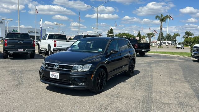 Used 2020 Volkswagen Tiguan SE R-Line AWD/4WD image 8