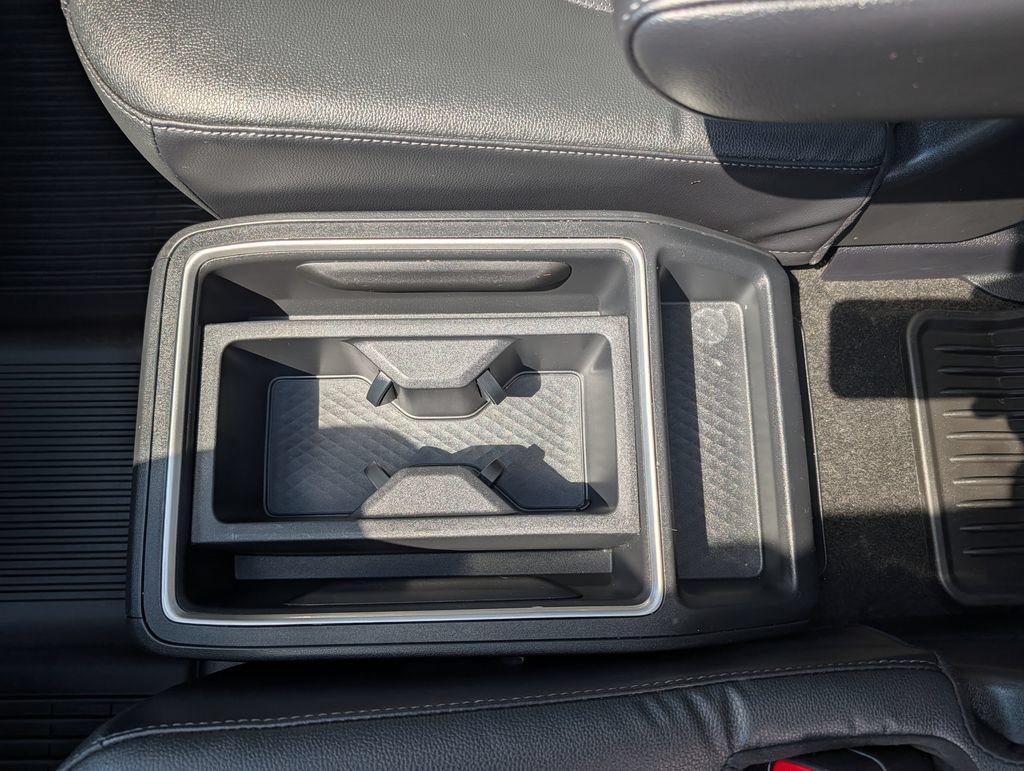 Used 2024 Toyota Grand Highlander AWD image 28