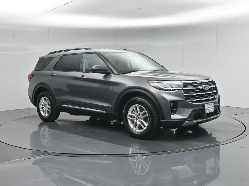 Certified 2025 Ford Explorer Active w/ Active Comfort Package RWD image 28