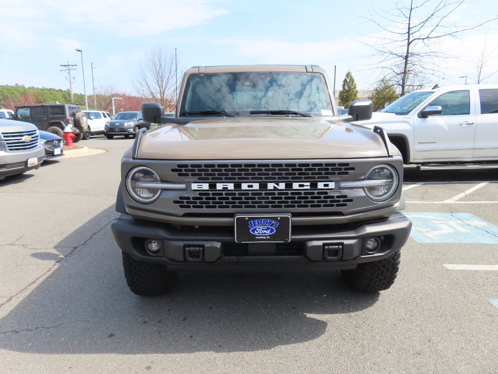 Certified 2025 Ford Bronco Badlands AWD/4WD image 2