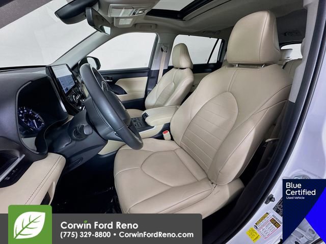 Used 2023 Toyota Highlander XLE image 24