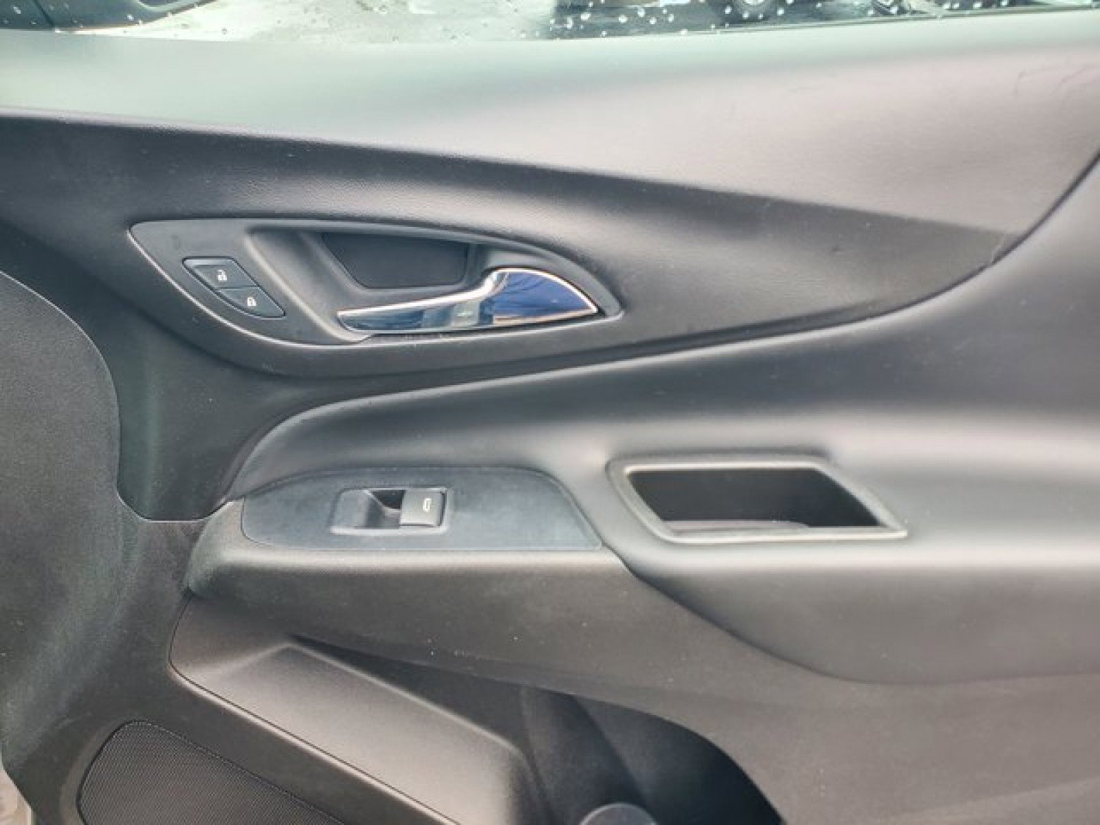 Used 2019 Chevrolet Equinox LT image 35