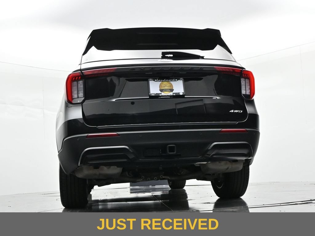 Certified 2025 Ford Explorer ST-Line AWD/4WD image 26