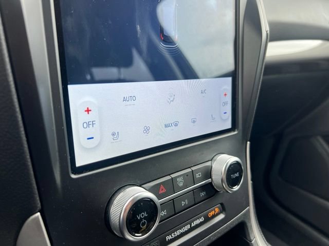 Certified 2024 Ford Edge SEL w/ Convenience Package AWD/4WD image 14