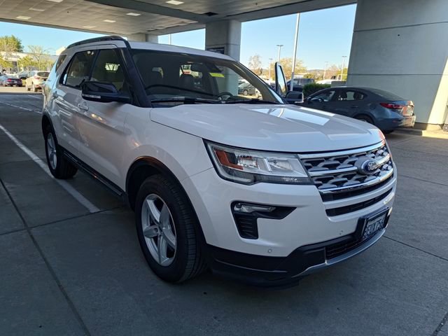 Certified 2018 Ford Explorer XLT w/ Equipment Group 202A image 1