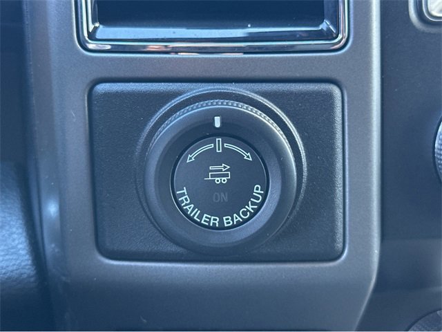 Certified 2021 Ford Expedition XLT image 31