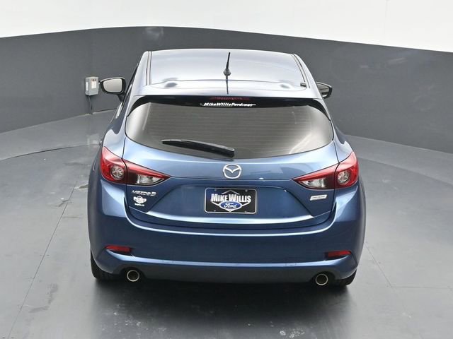 Used 2018 MAZDA MAZDA3 Touring image 14
