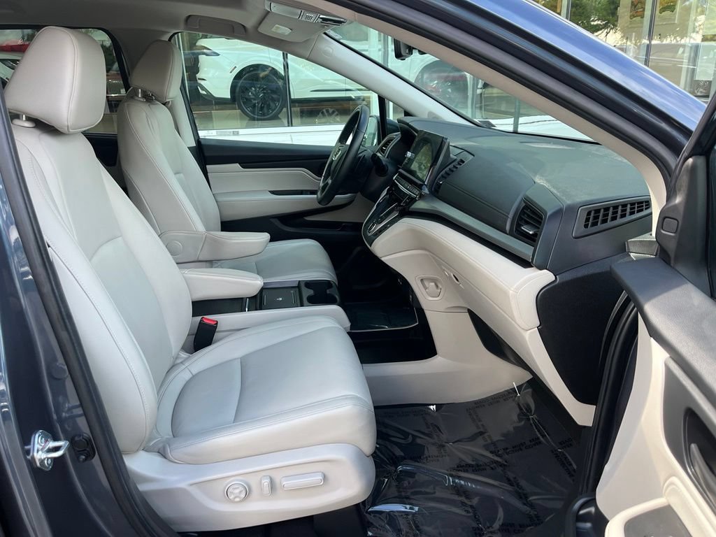 Used 2025 Honda Odyssey EX-L image 21