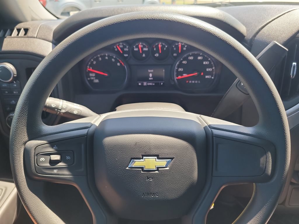Used 2022 Chevrolet Silverado 1500 Custom AWD/4WD image 23
