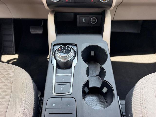 Certified 2020 Ford Escape SE FWD image 16