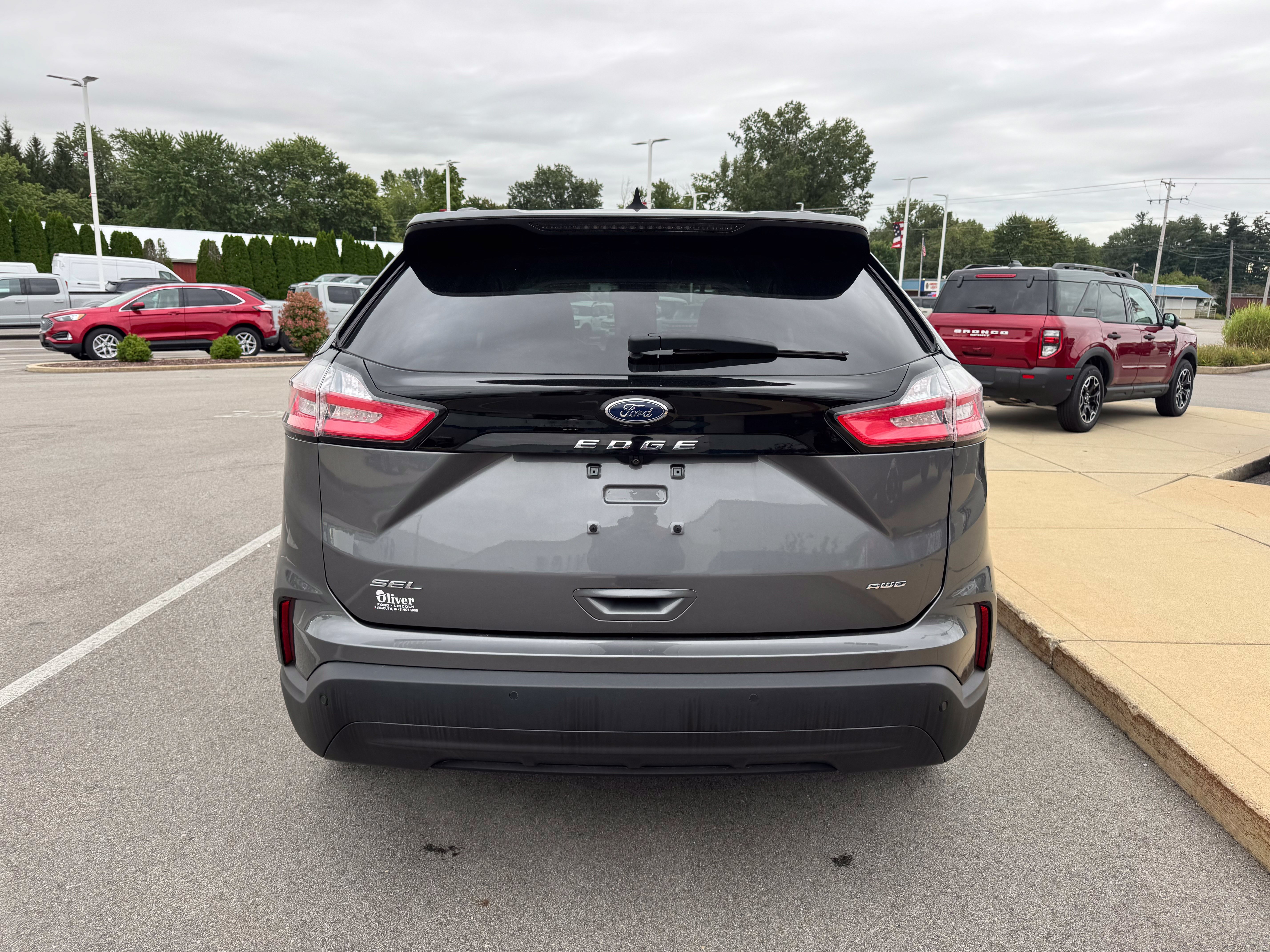 Certified 2022 Ford Edge SEL w/ Sport Appearance Package AWD/4WD image 6