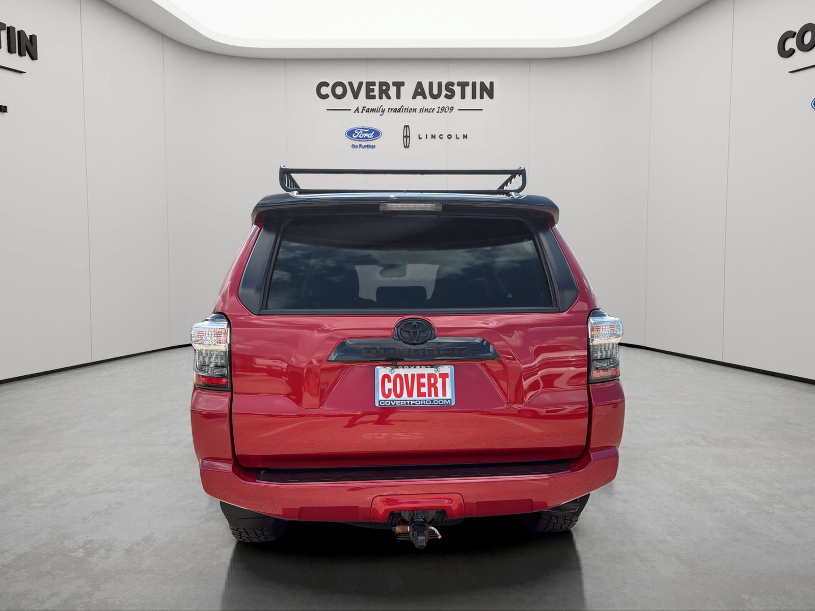 Used 2021 Toyota 4Runner Venture w/ Moonroof Package AWD/4WD image 5