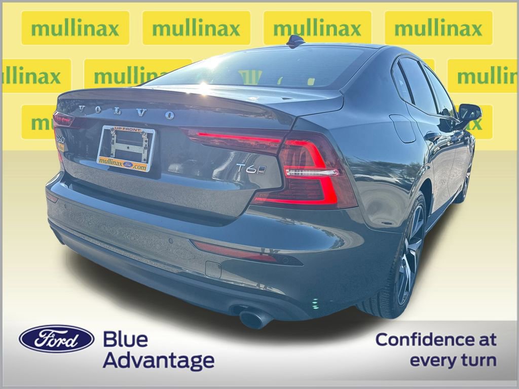Used 2020 Volvo S60 T6 Momentum video 3