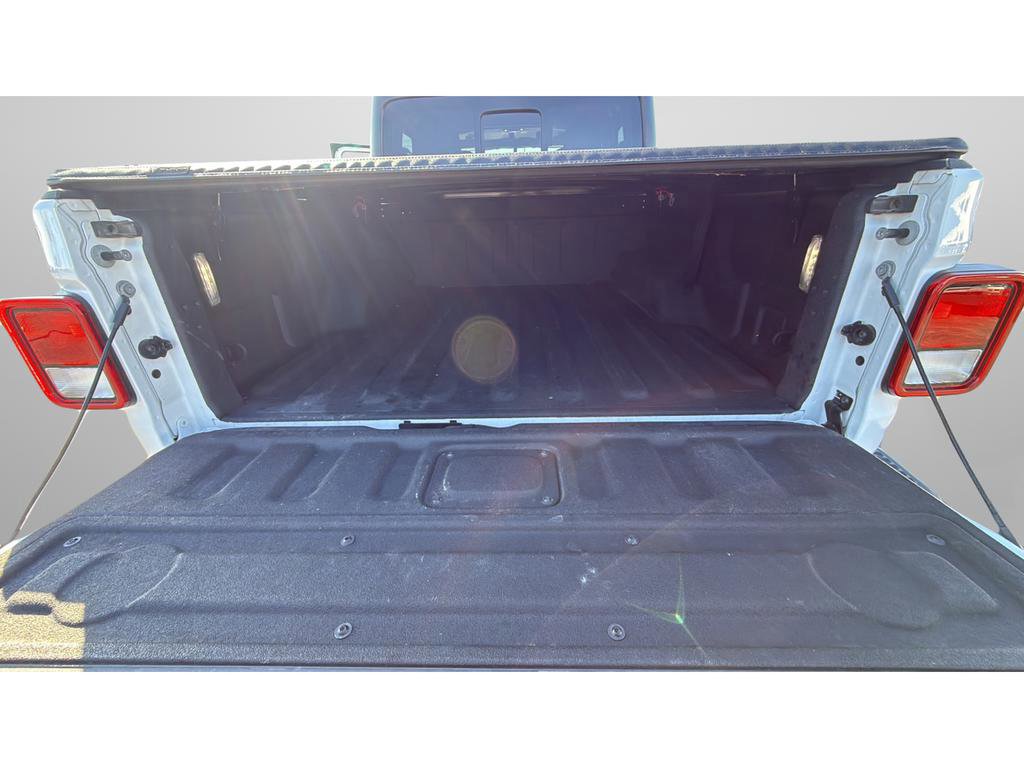 Used 2021 Jeep Gladiator Sport AWD/4WD image 32